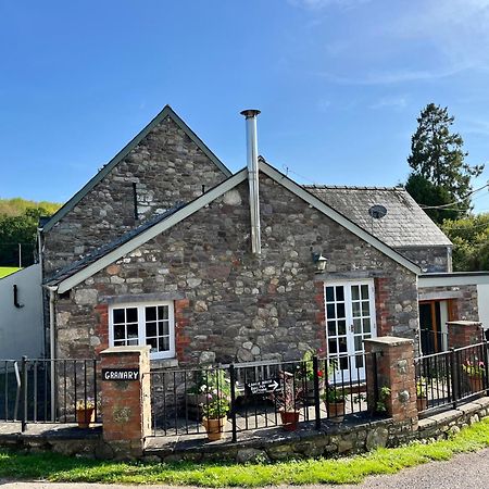 The Granary Villa Abergavenny Exterior photo